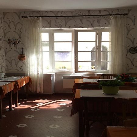 Hotel Maria Lourdes Extérieur photo